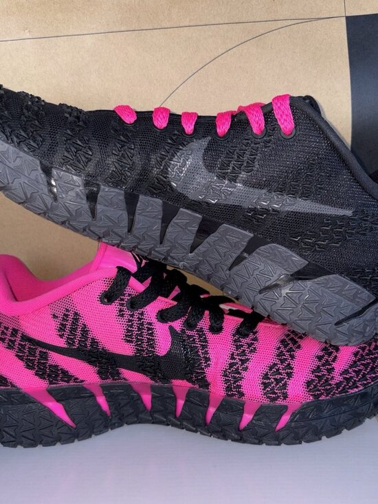NEW Nike By You Ja 3 Mismatch Pink Black Jewel IO7565-900 Men Sz 7.5, Women’s 9